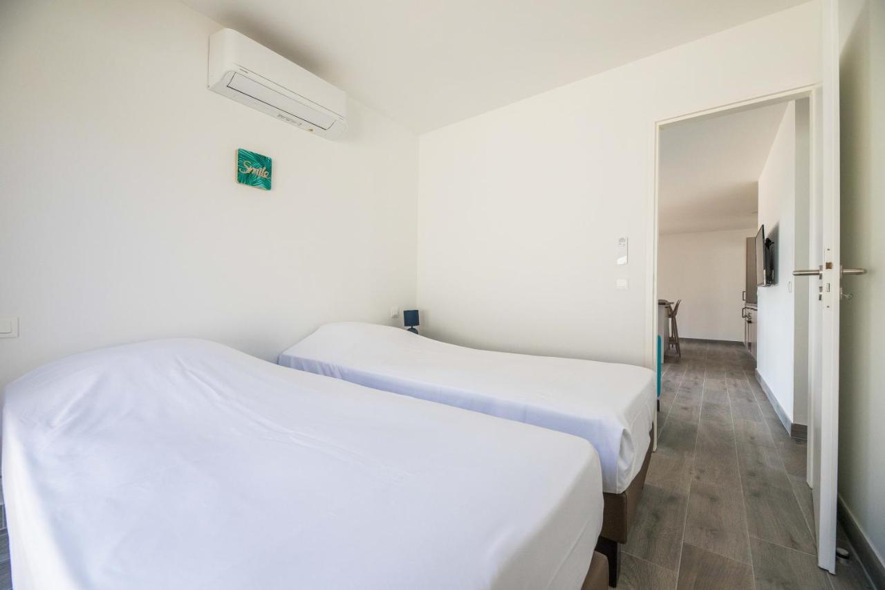 Residence Pierre & Vacances Premium Les Terrasses D'Arsella Порто-Векио Екстериор снимка